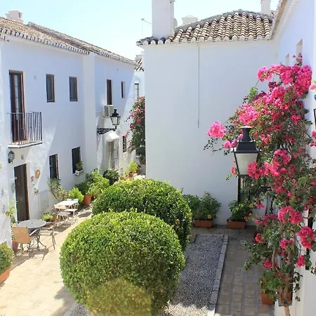 Pueblo Cosy Townhouse, Sleeps 4 Holiday home Mijas